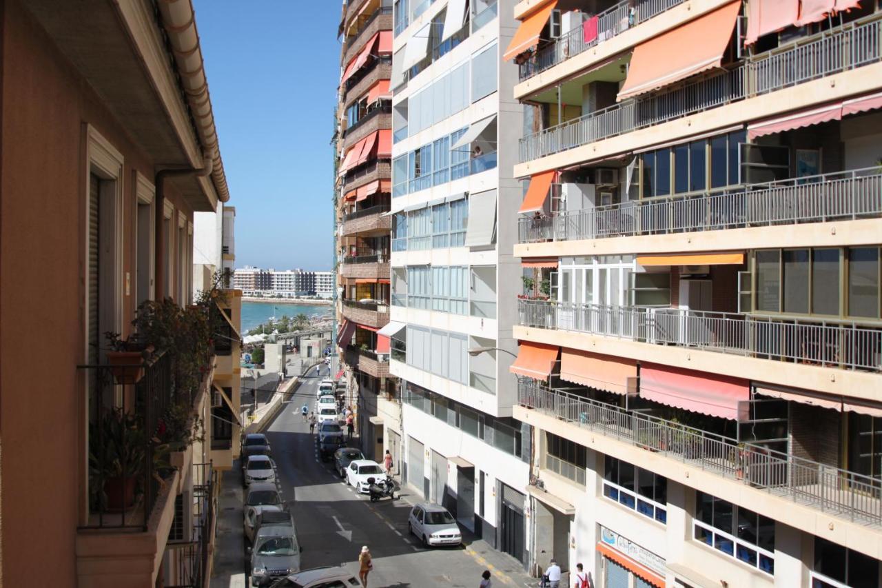Apartamento Casaturis Con Vistas A La Playa Del Postiguet A103 Alicante Exterior photo